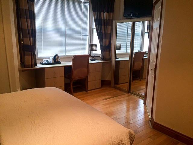 Thameside Hotel Reading Esterno foto