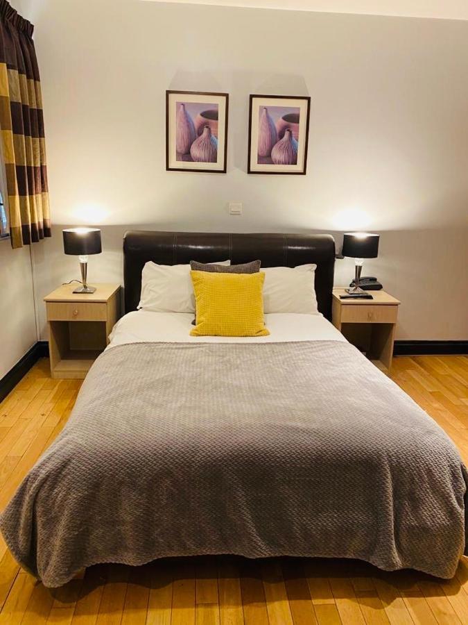 Thameside Hotel Reading Esterno foto